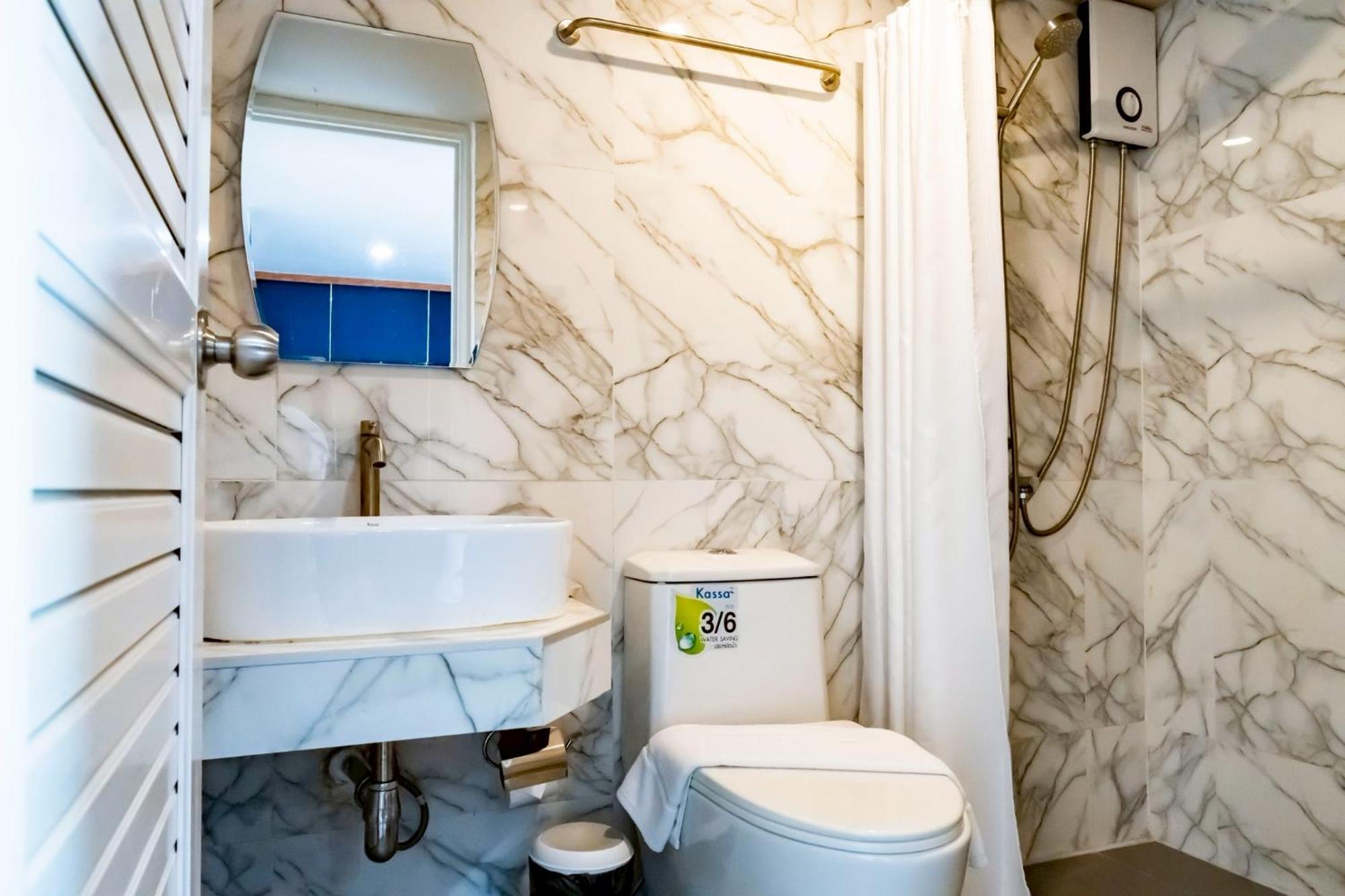 Ployburi Boutique Hotel 찬타부리 외부 사진